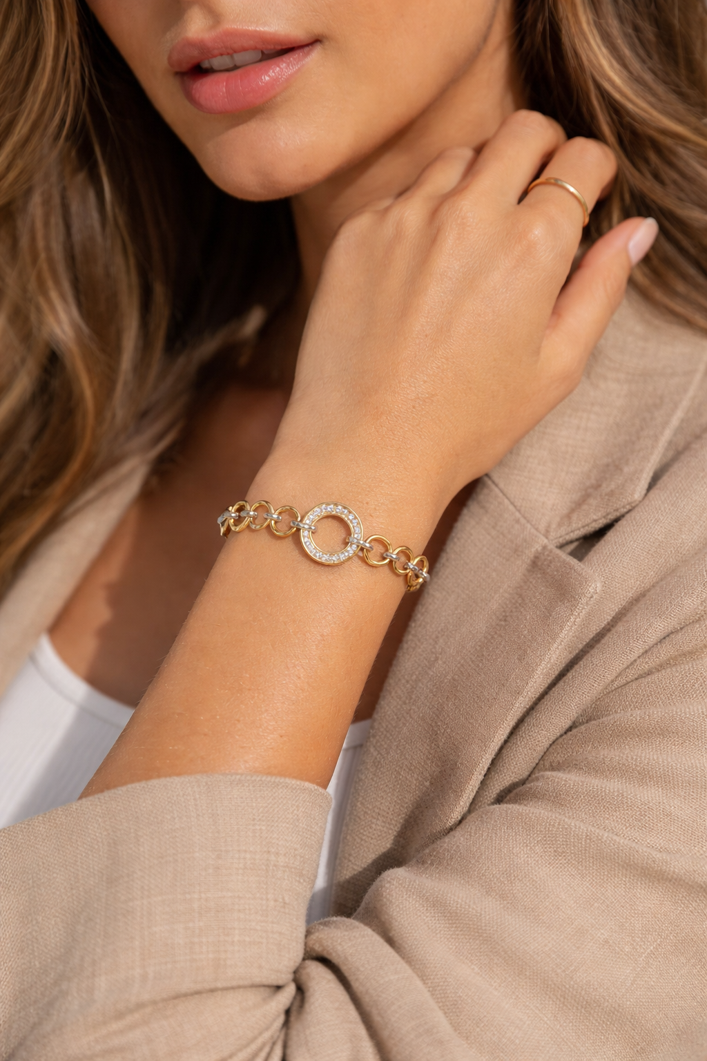 Sora Mixed-Link Bracelet by Lucy Luna Jewellery, alternate view 2