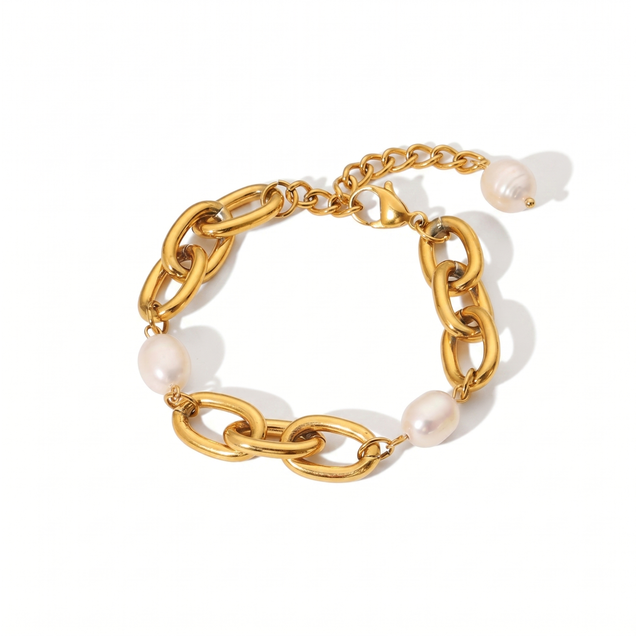 Mila Link Pearl Bracelet by Lucy Luna Jewellery
