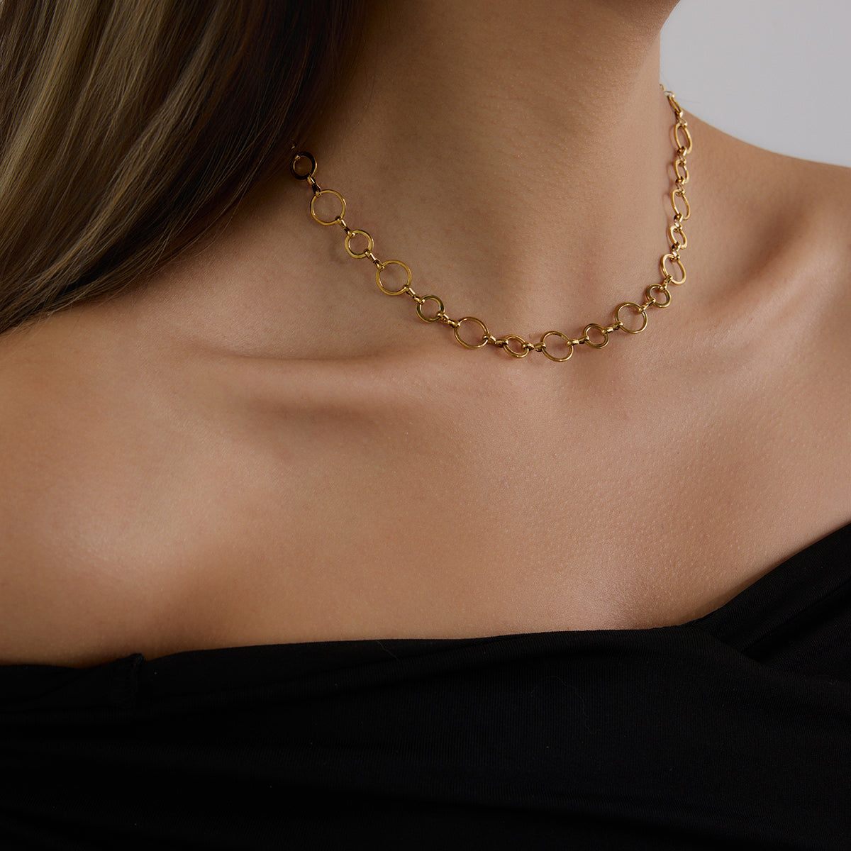 Gloria Halo Chain by Lucy Luna Jewellery, alternate view 4